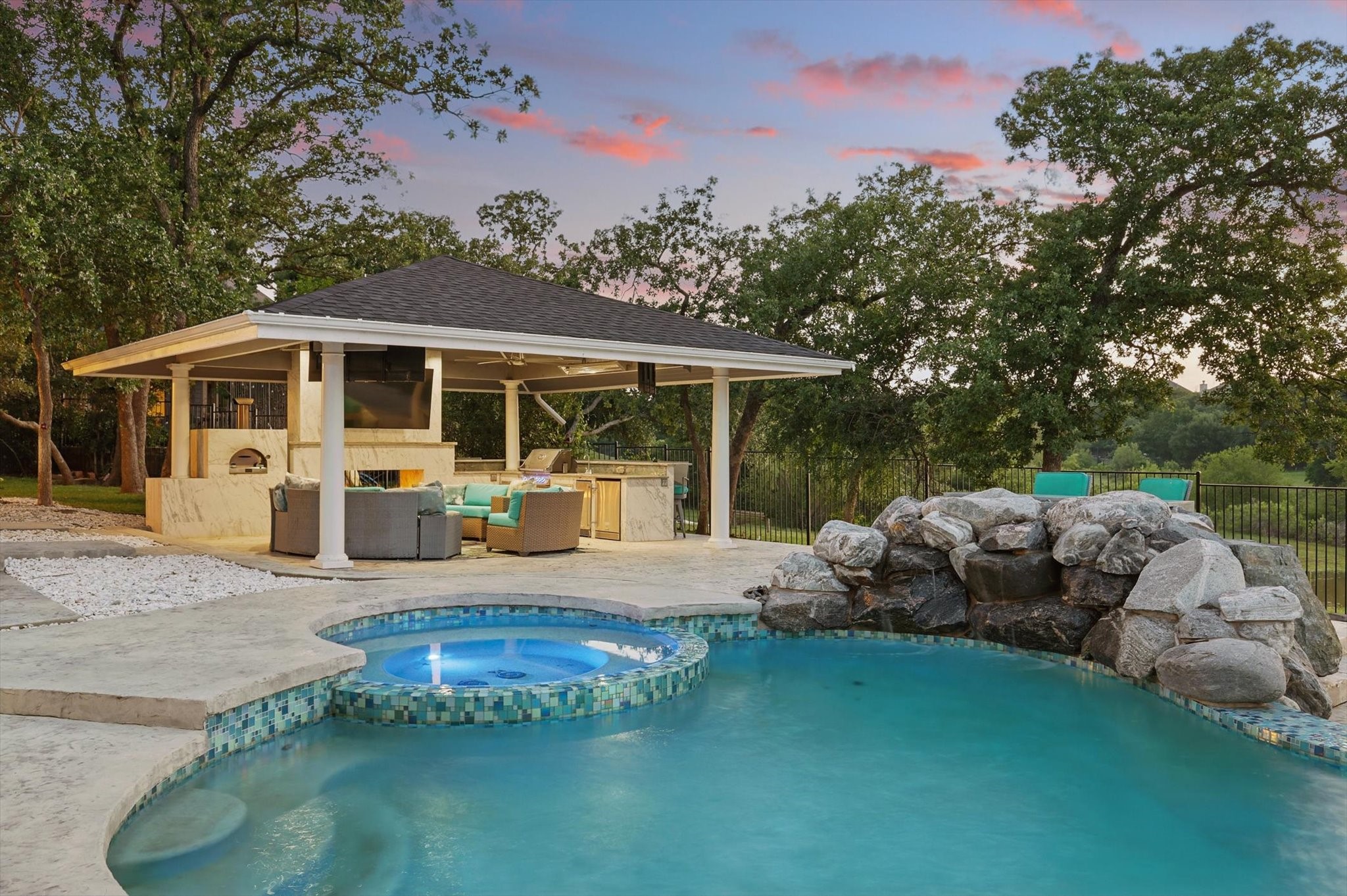 772 Lakewood Court Highland Village TX 75077