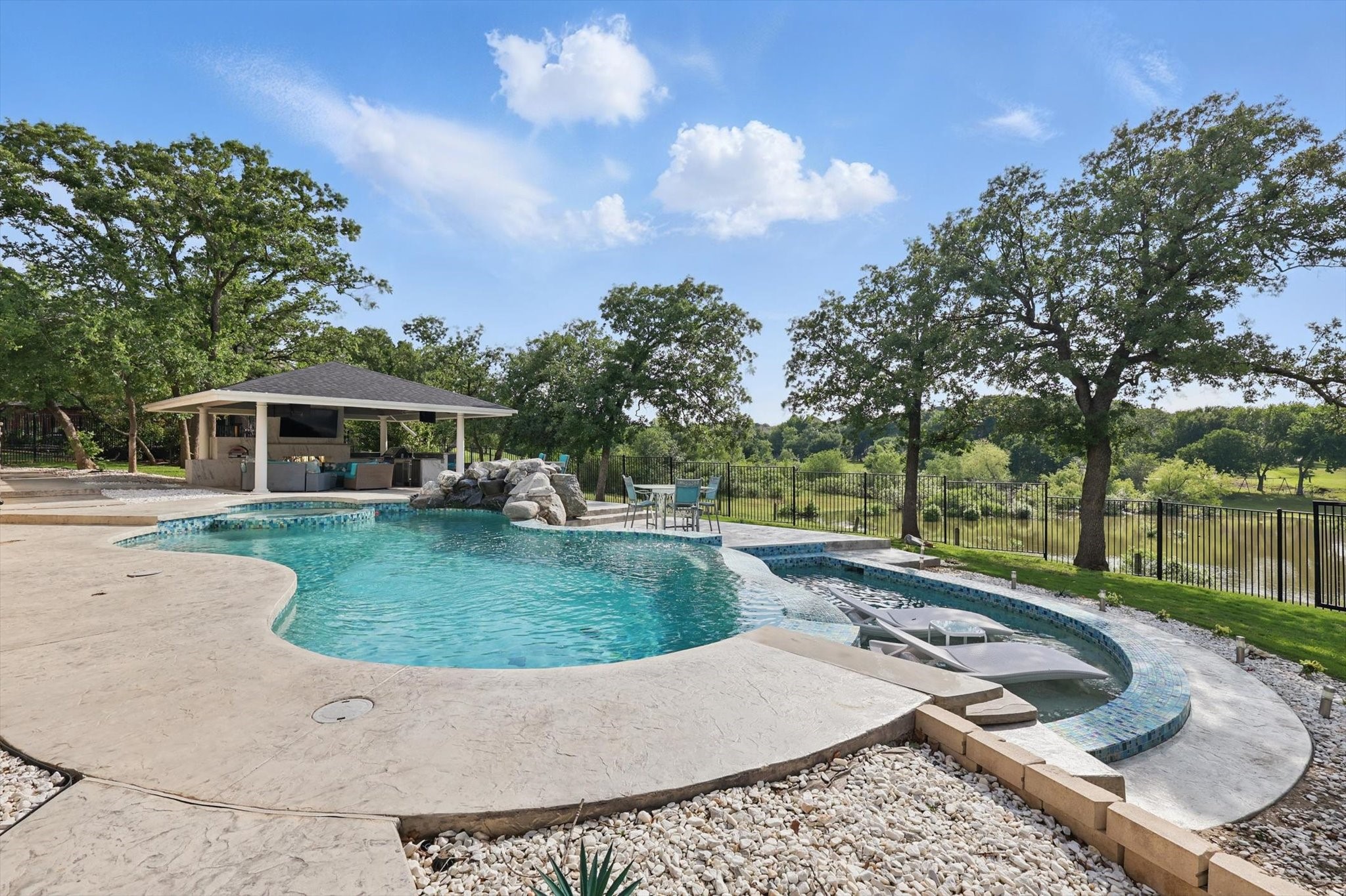 772 Lakewood Court Highland Village TX 75077