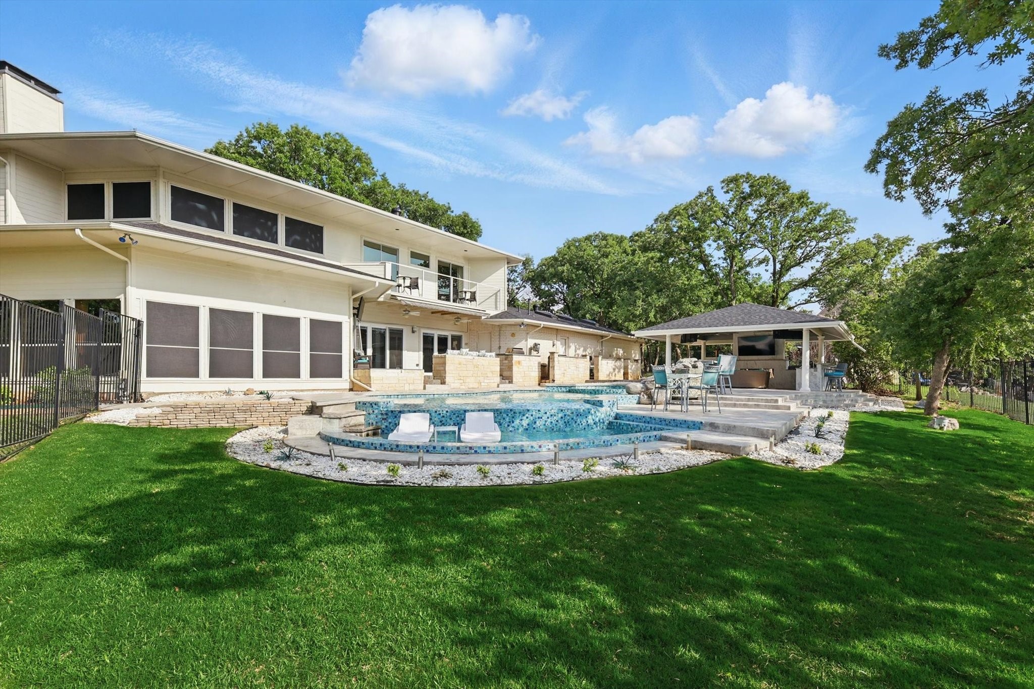 772 Lakewood Court Highland Village TX 75077