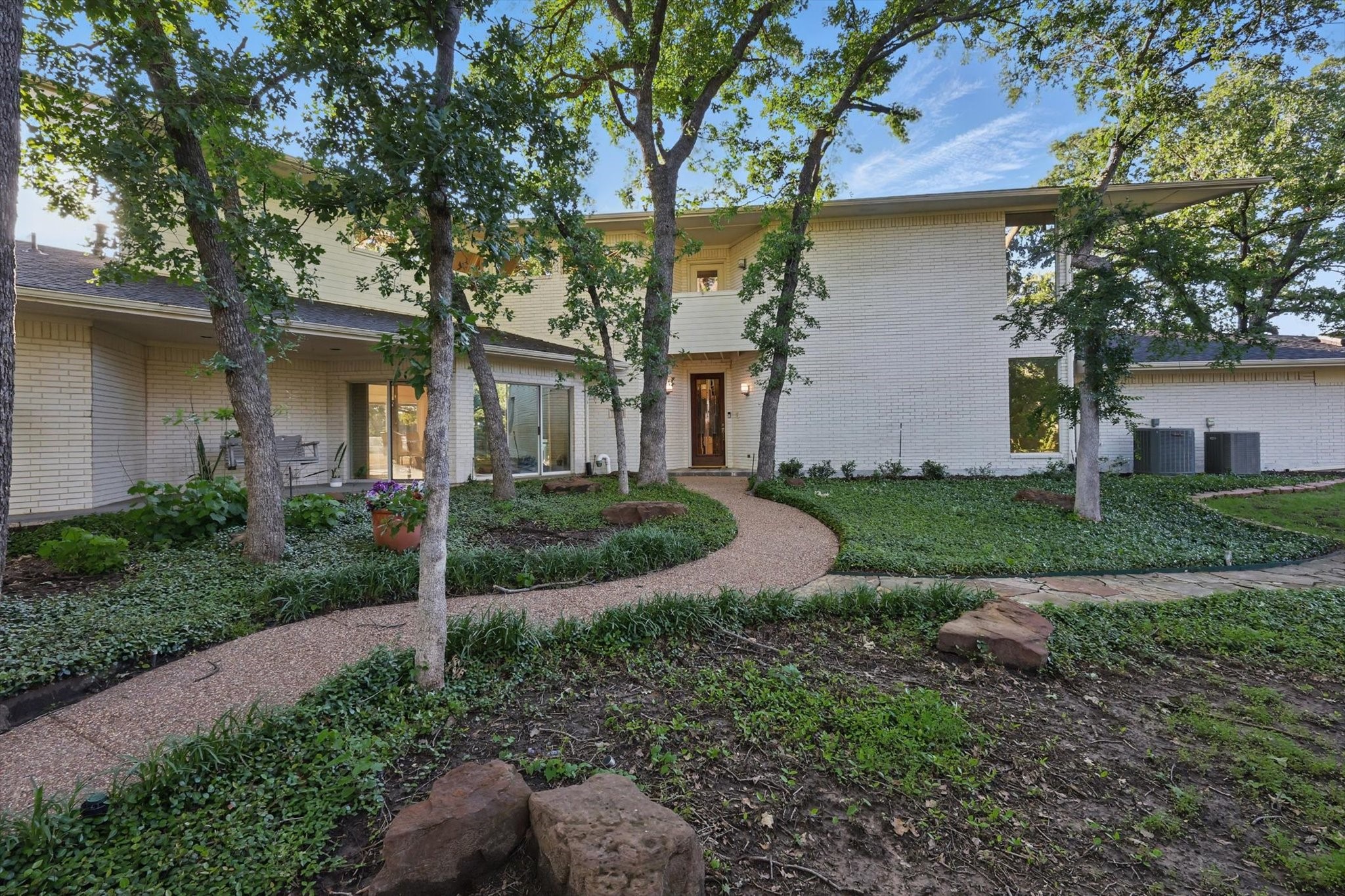 772 Lakewood Court Highland Village TX 75077