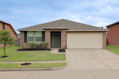 8422 Seven Hills Road Arlington TX 76002