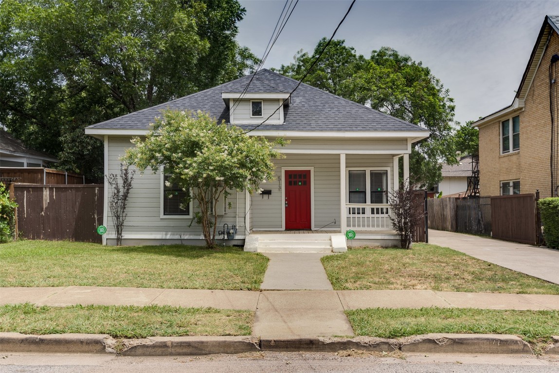 513 Melba Street Dallas TX 75208