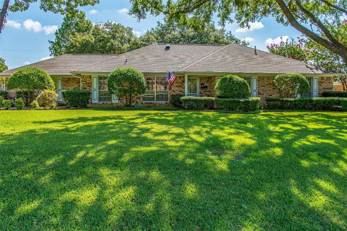 806 Summer Place Murphy TX 75094