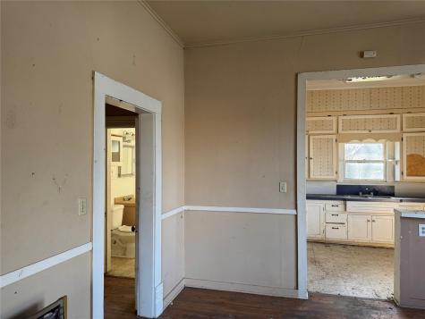 317 Scullin Denison TX 75020