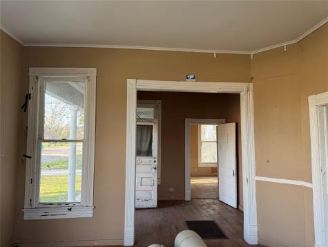 317 Scullin Denison TX 75020