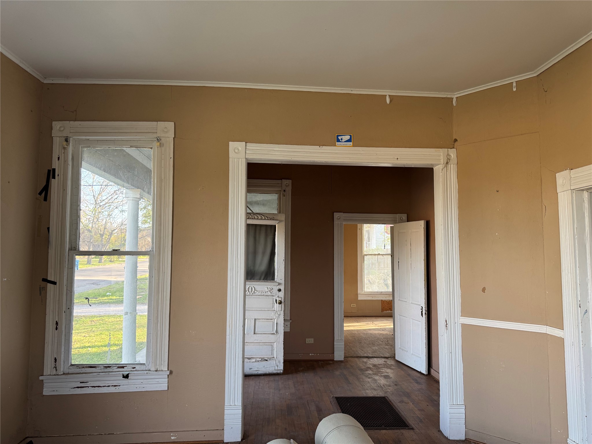 317 Scullin Denison TX 75020