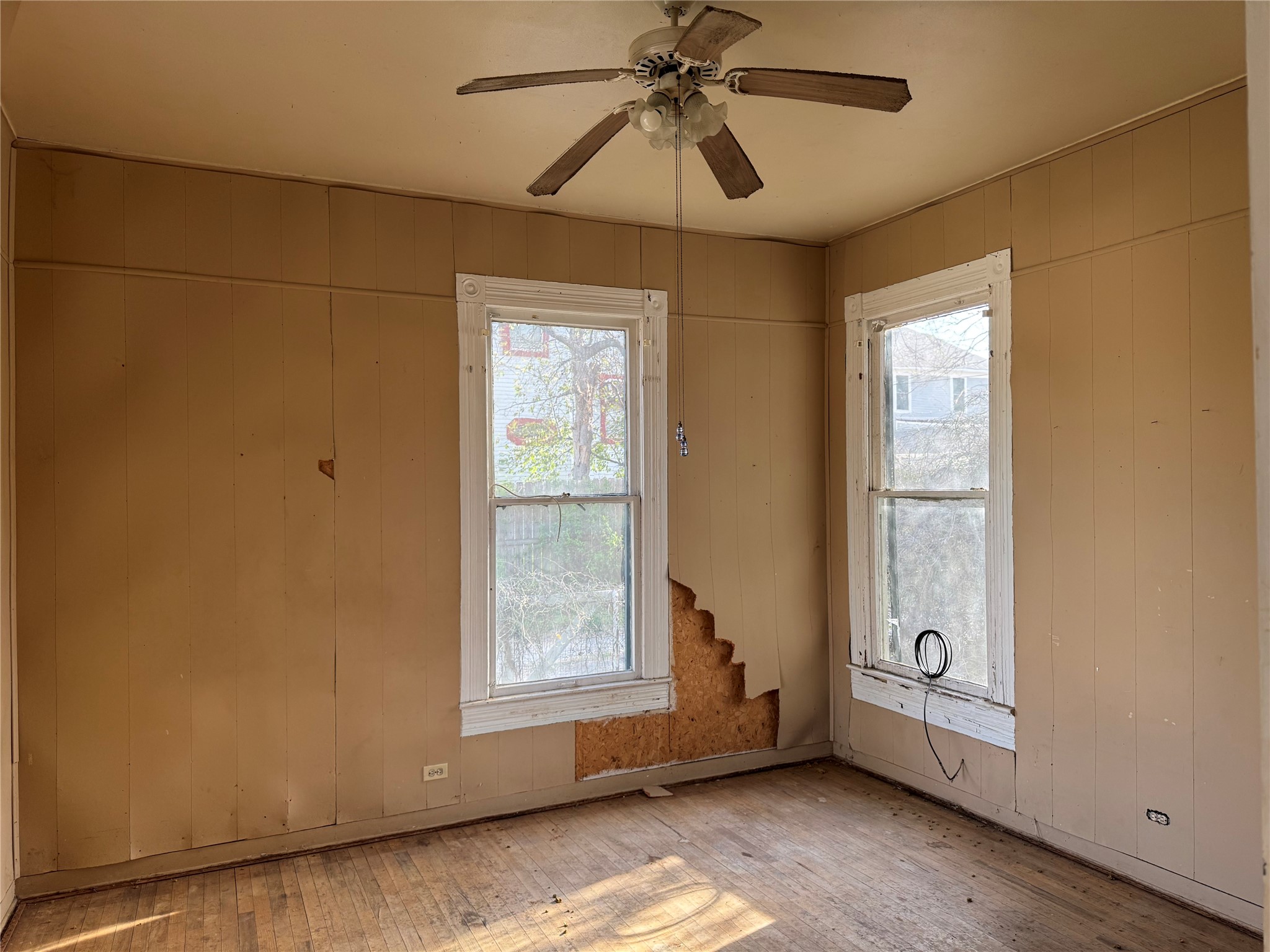 317 Scullin Denison TX 75020