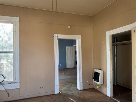 317 Scullin Denison TX 75020