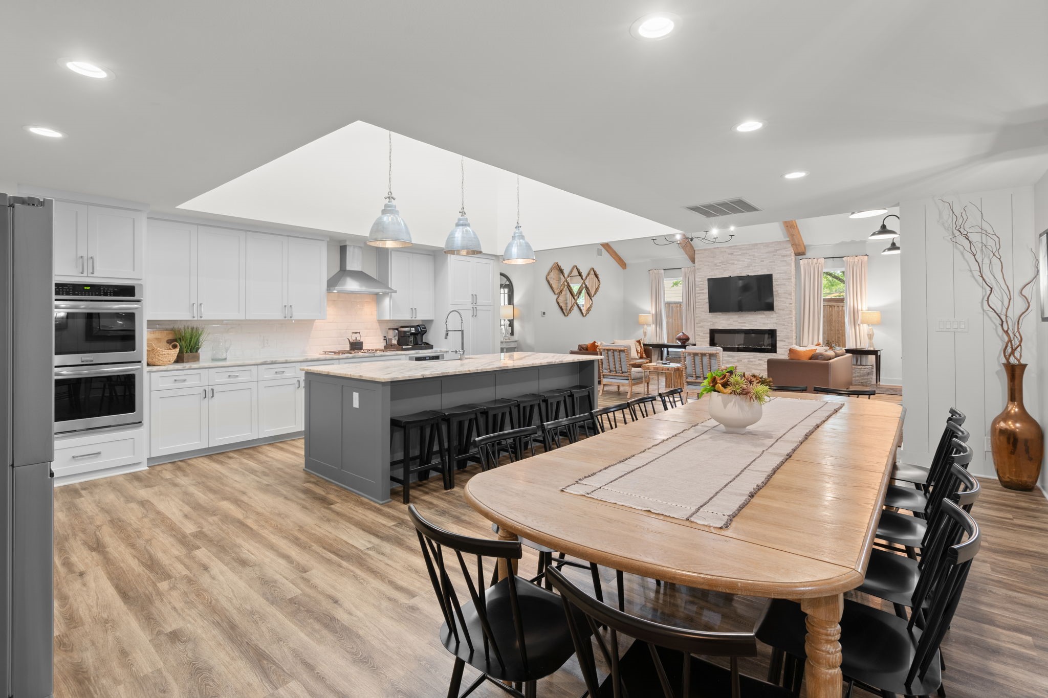 1704 Silverside Drive Grapevine TX 76051
