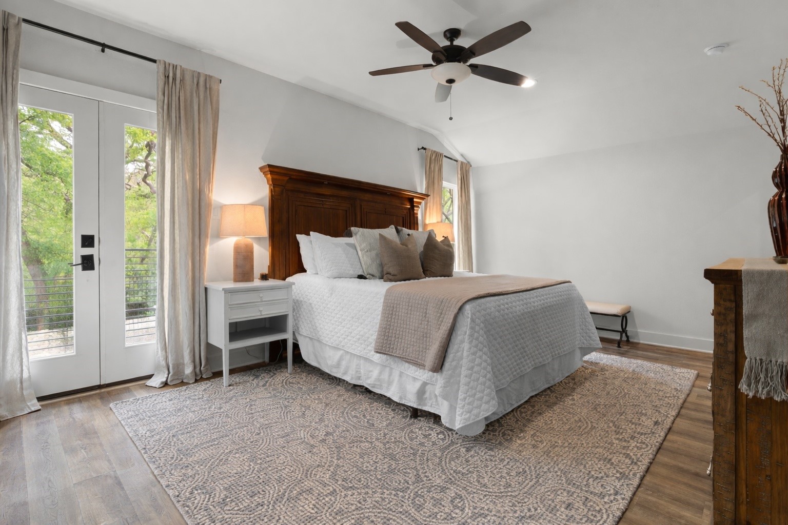 1704 Silverside Drive Grapevine TX 76051