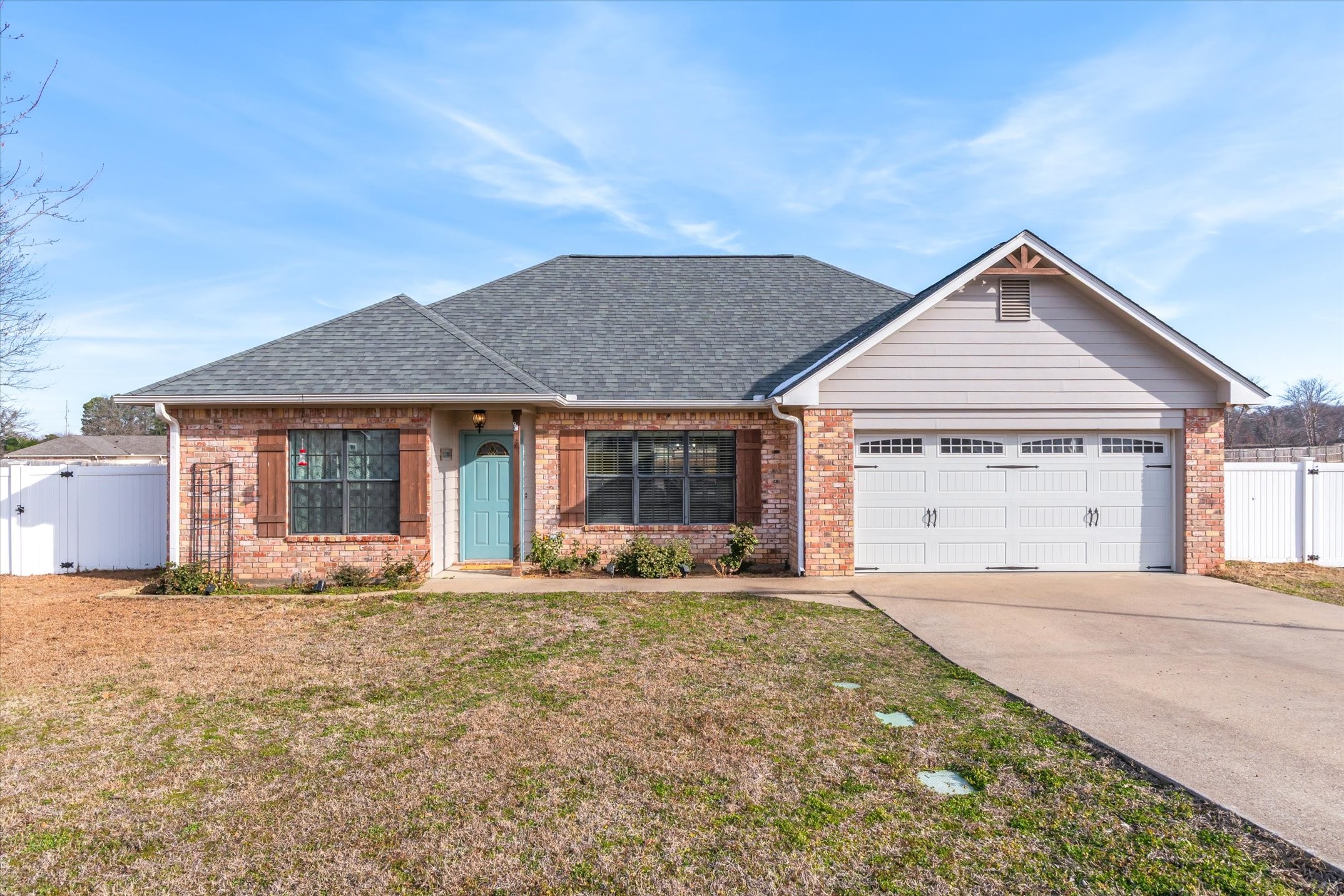 6030 Suncrest Drive Athens TX 75752