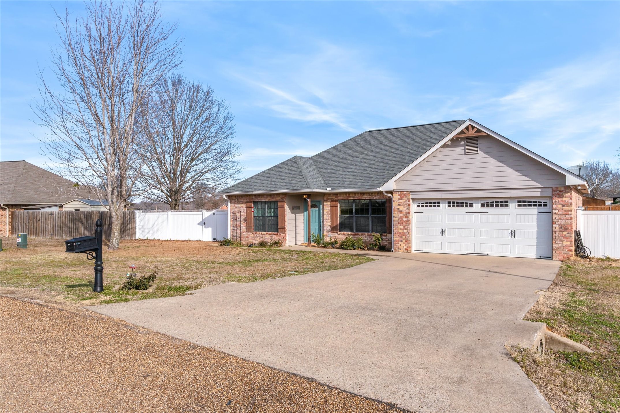 6030 Suncrest Drive Athens TX 75752