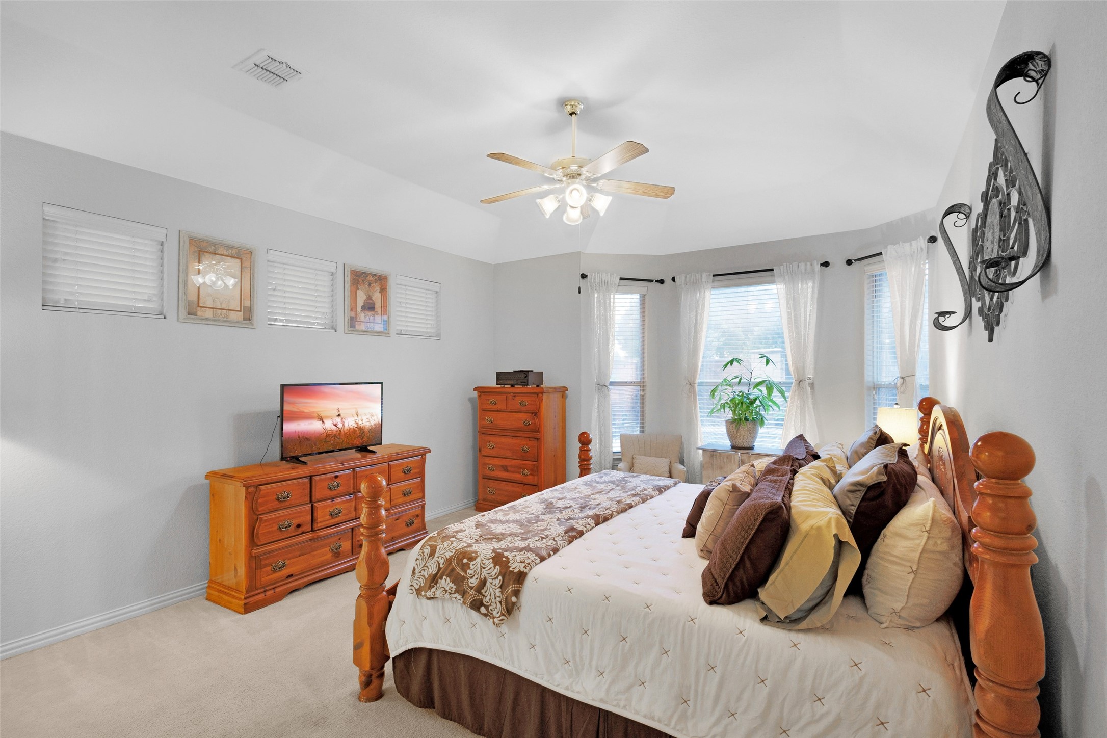 8972 Kennsington Street Frisco TX 75036