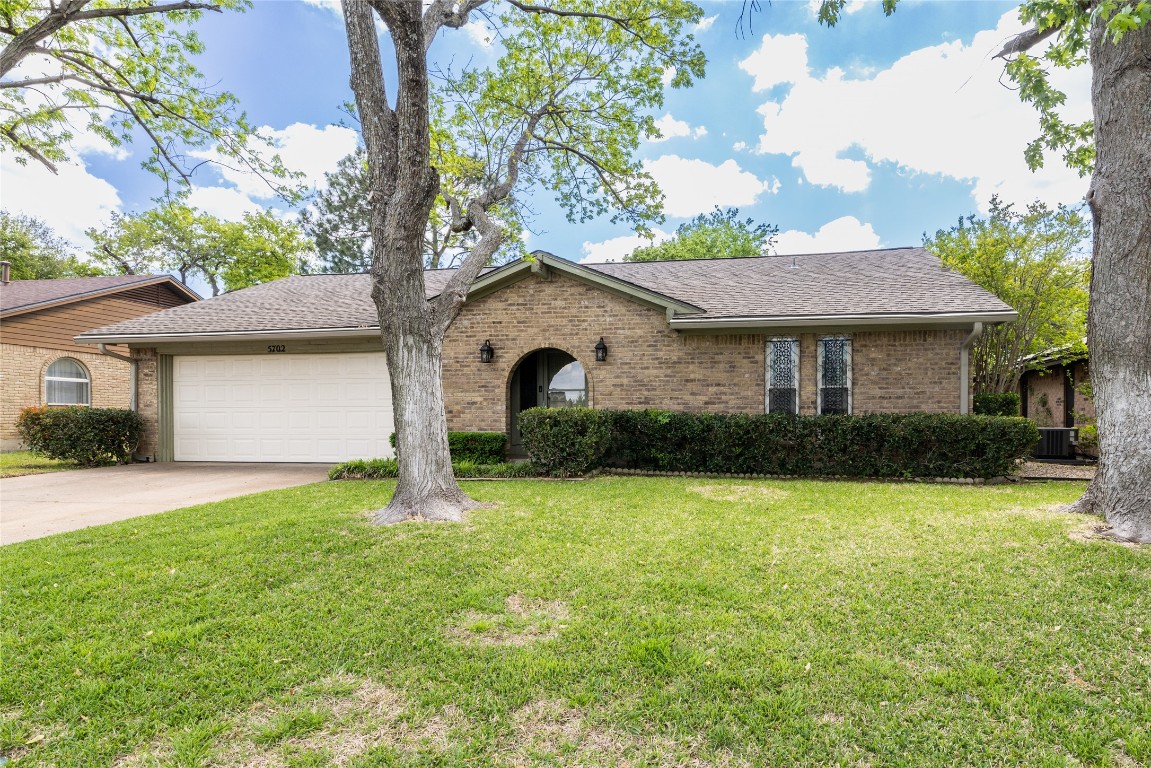 5702 Ridge Drive Arlington TX 76016