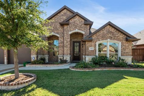 2939 Trail Lake Drive Grand Prairie TX 75054
