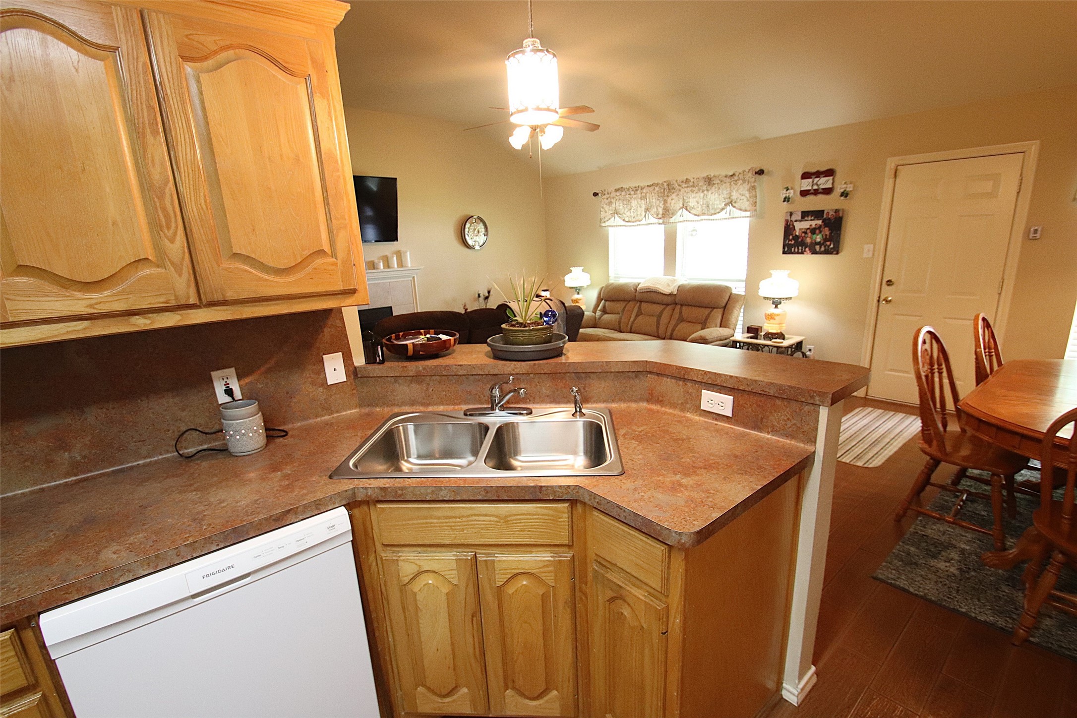 224 Cr 2232 Mineola TX 75773