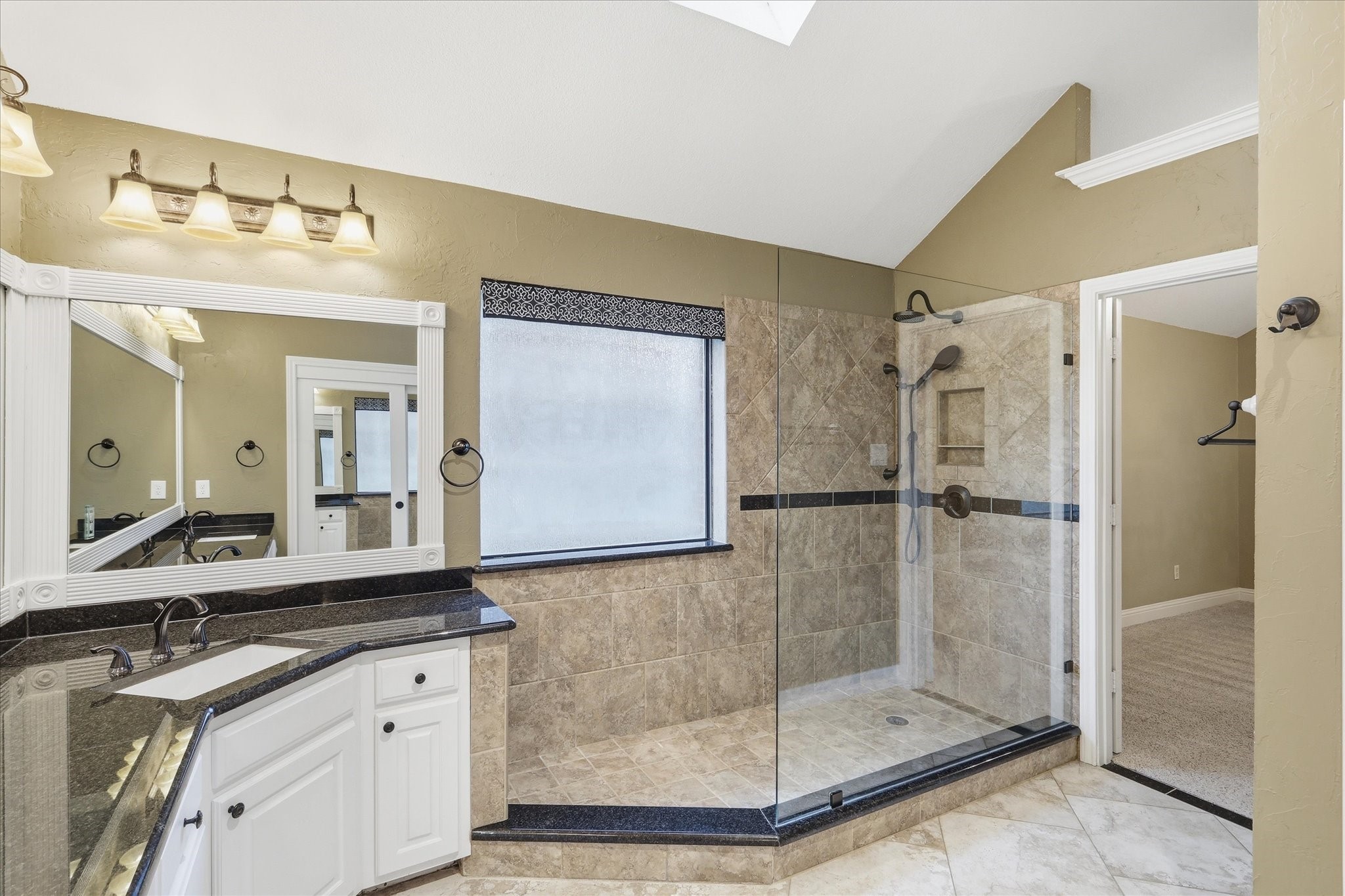 1304 Black Oak Drive Carrollton TX 75007