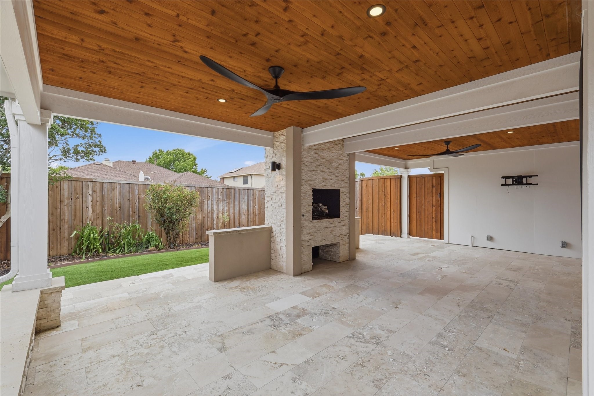 1304 Black Oak Drive Carrollton TX 75007