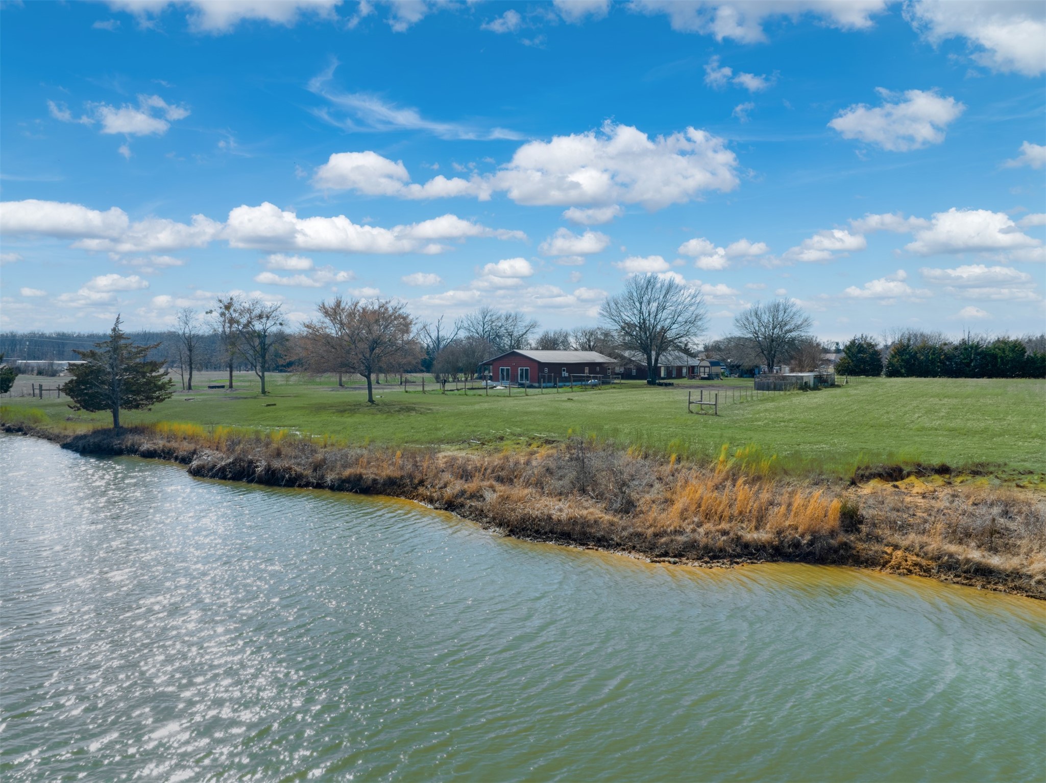 1900 County Road 33900 Powderly TX 75473
