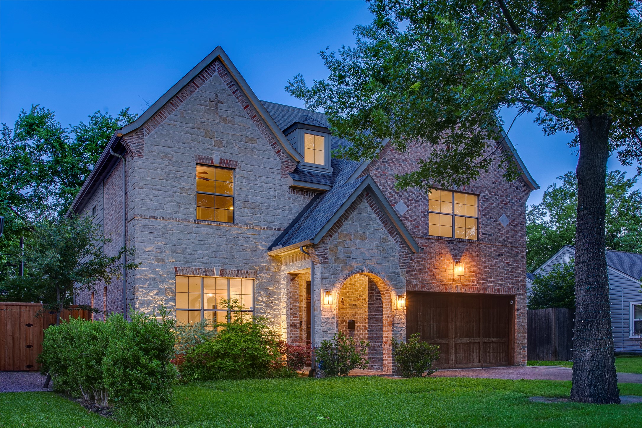 5814 Anita Street Dallas TX 75206