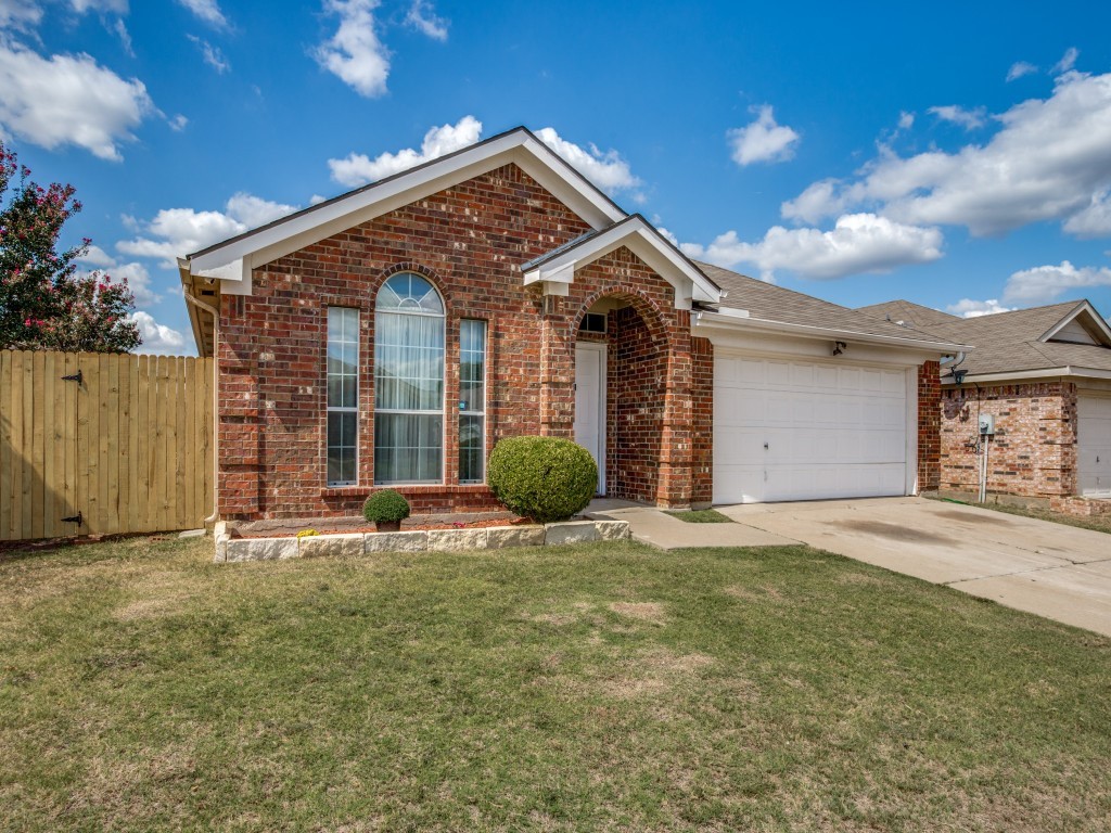 5020 Valley Village Drive Fort Worth TX 76123