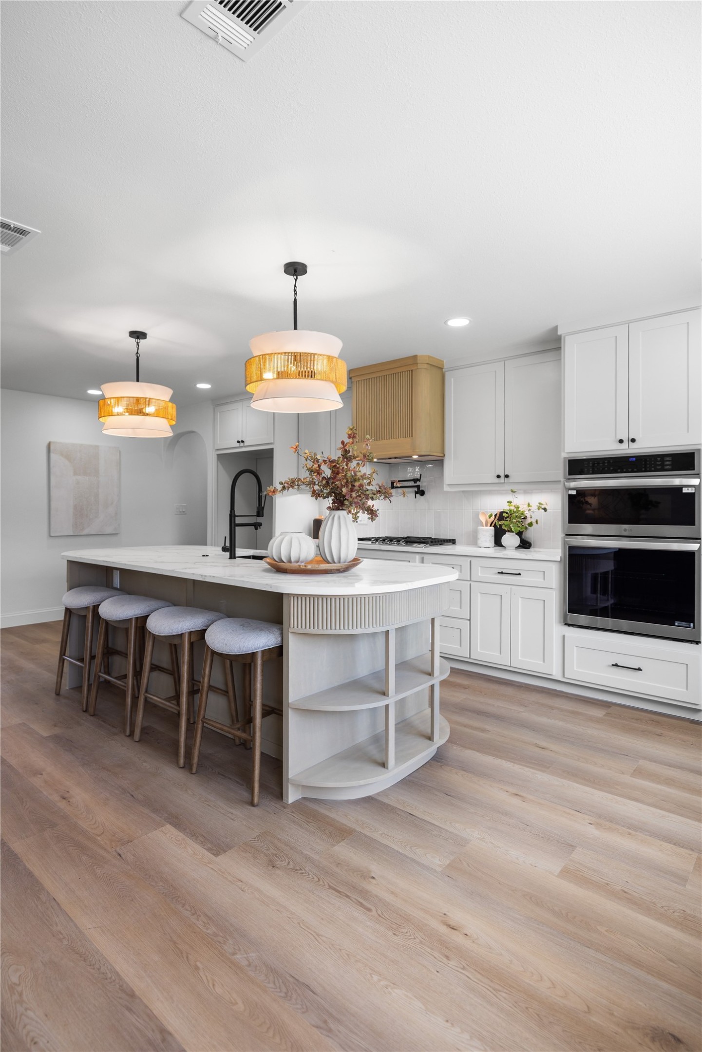 7881 La Cabeza Drive Dallas TX 75248