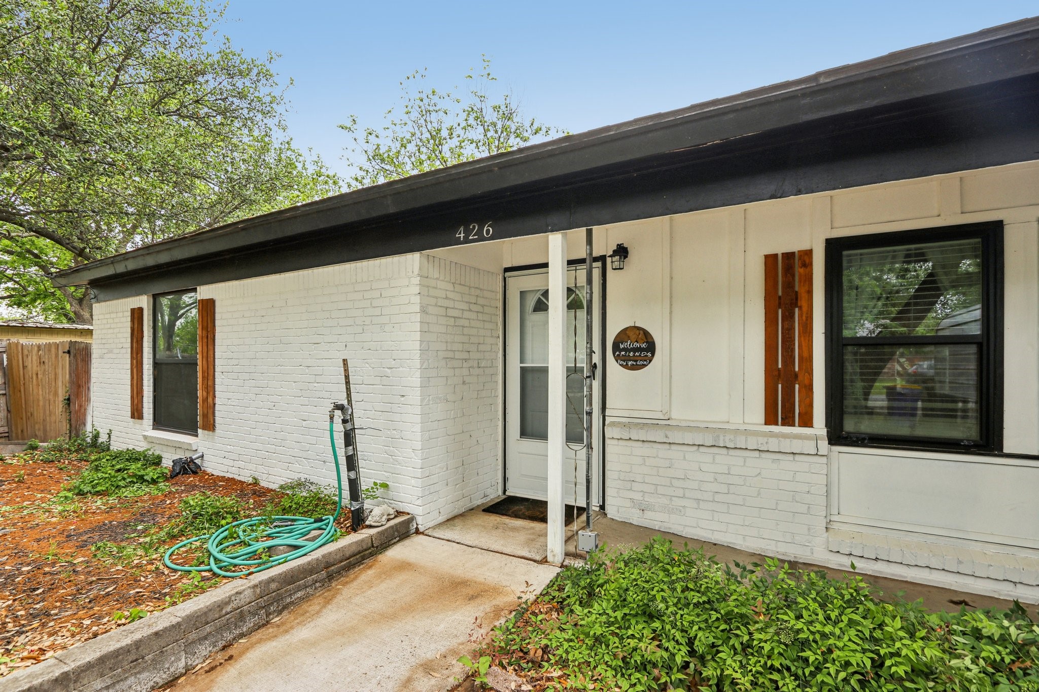 426 W Lake Street Krum TX 76249