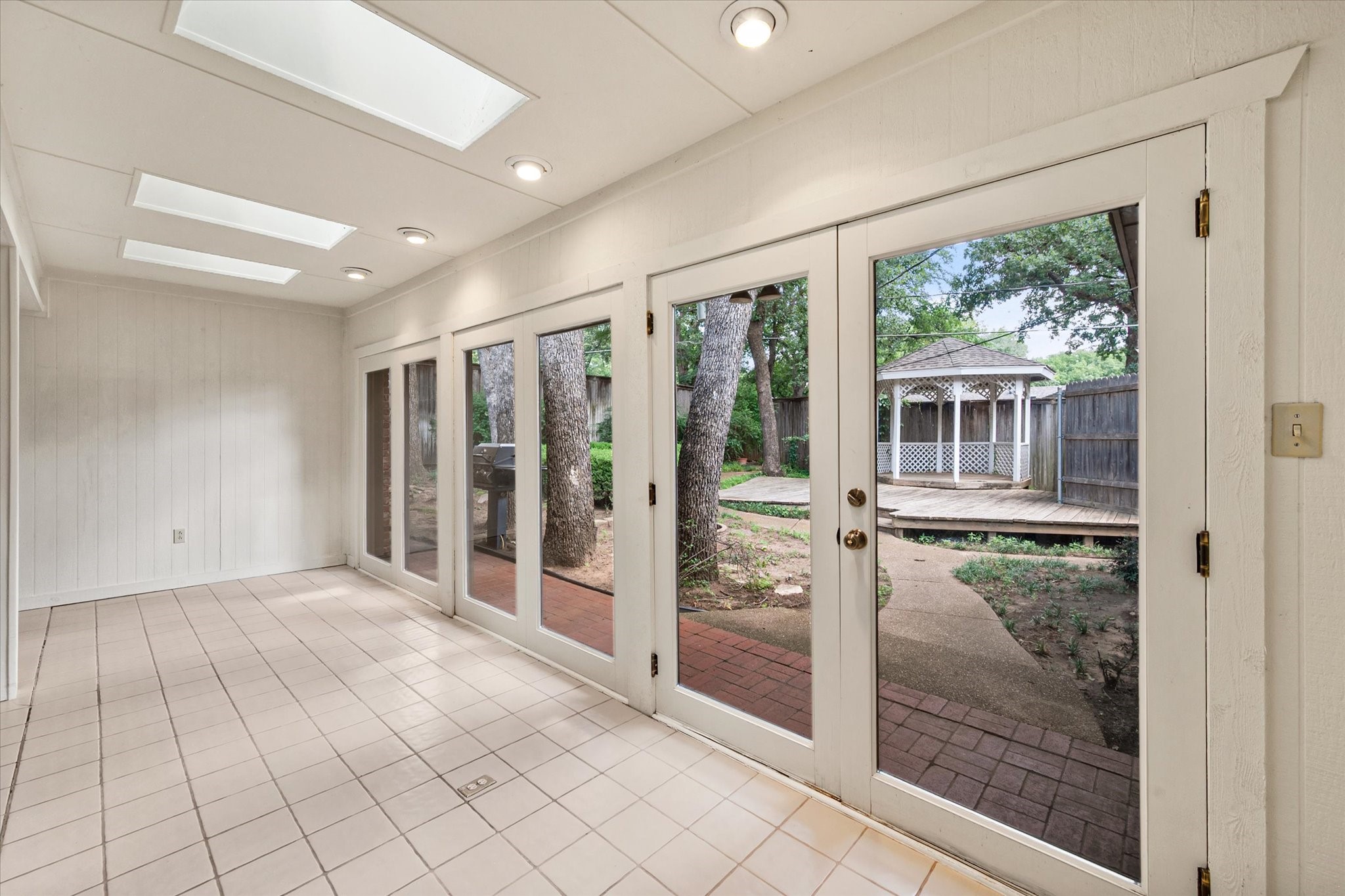 4003 Manorwood Court Arlington TX 76016