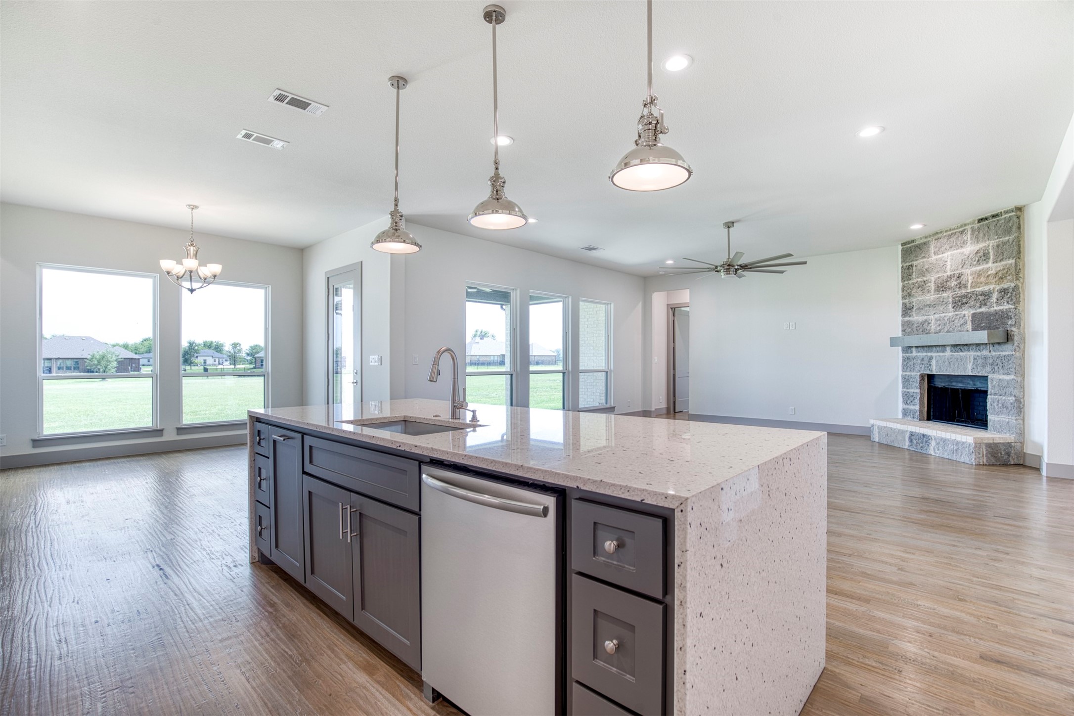 1333 Canyon Lake Road Wills Point TX 75169