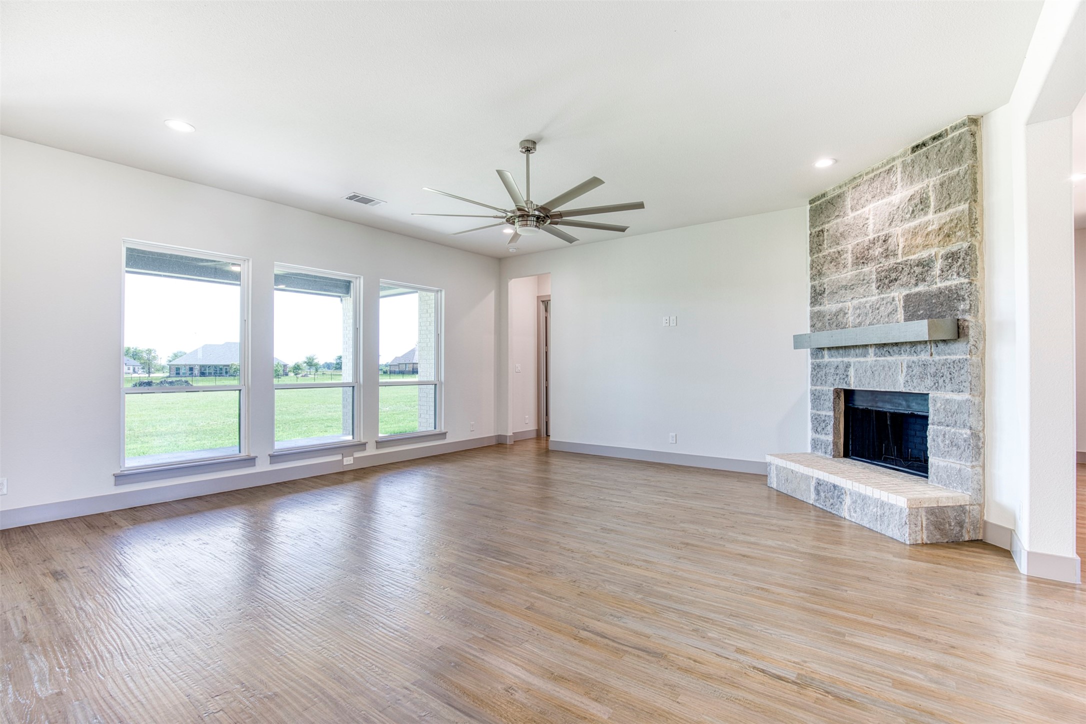 1333 Canyon Lake Road Wills Point TX 75169