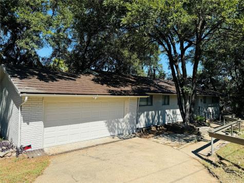 2118 Rock Creek Drive Grand Prairie TX 75050