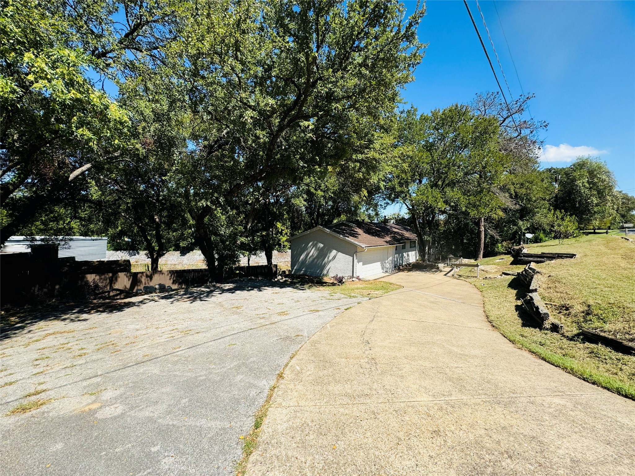 2118 Rock Creek Drive Grand Prairie TX 75050