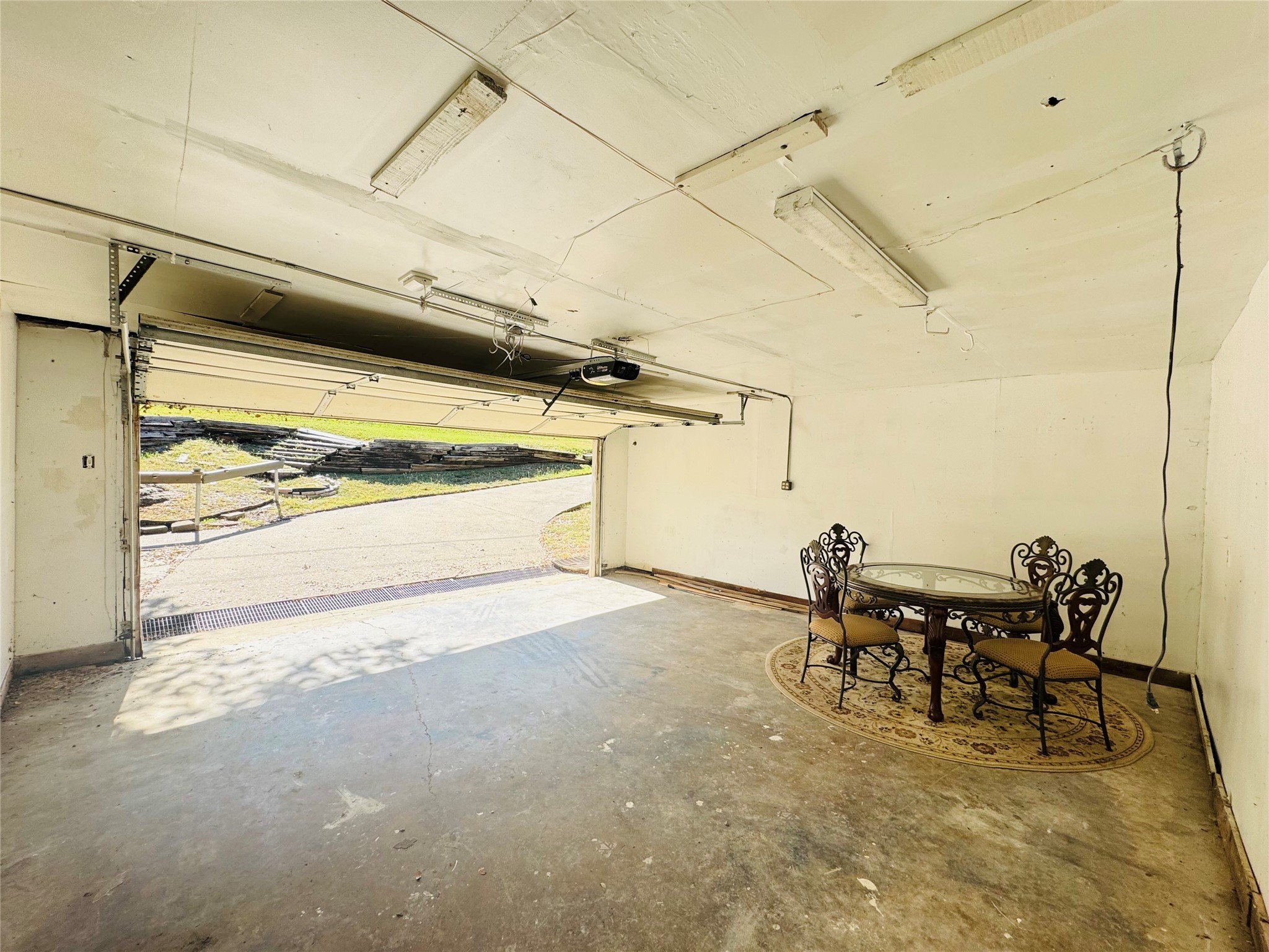 2118 Rock Creek Drive Grand Prairie TX 75050