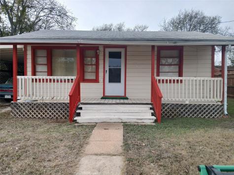 1004 San Saba Street Coleman TX 76834