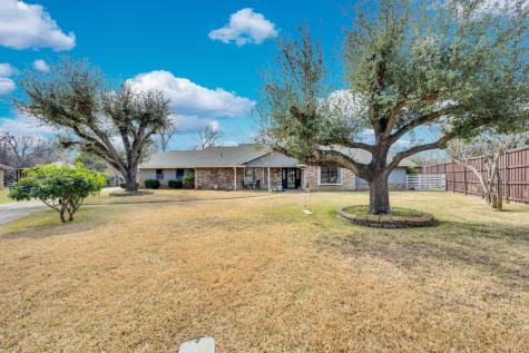 950 Shady Cove Place Desoto TX 75115