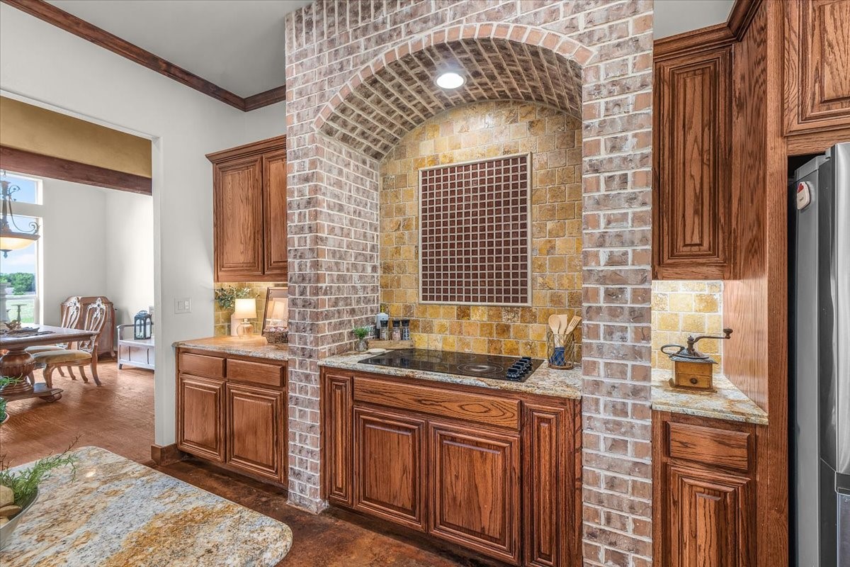 1145 Veal Station Road Weatherford TX 76085