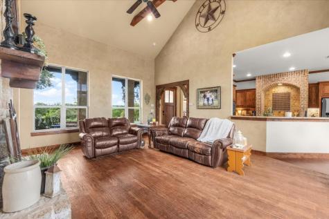 1145 Veal Station Road Weatherford TX 76085