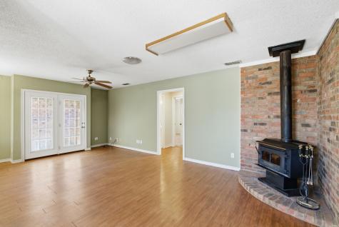 1702 Sully Court Stephenville TX 76401