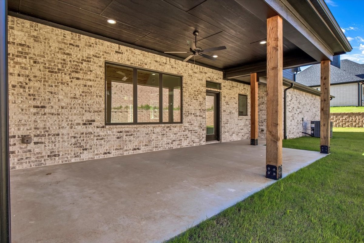 1001 Mallard Drive Lindale TX 75771