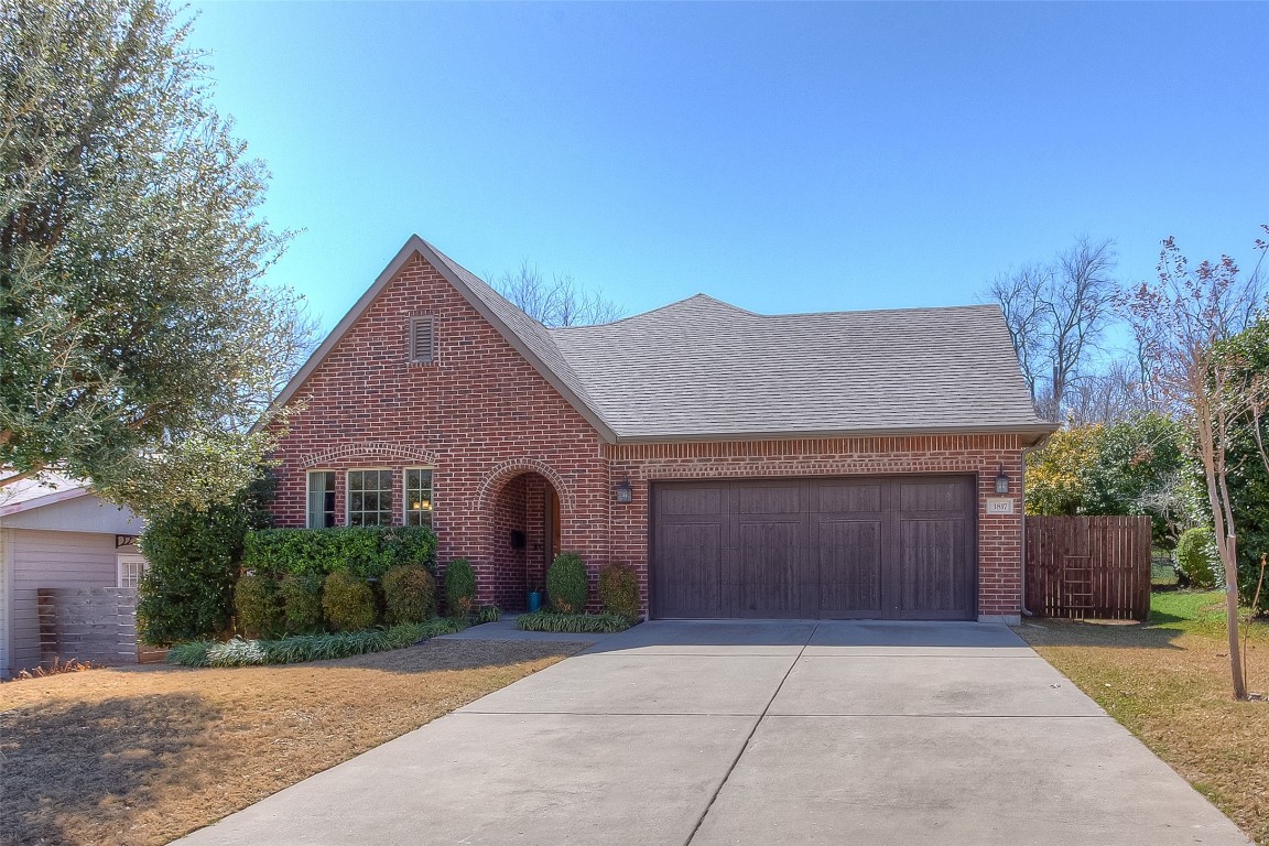 3817 Bryce Avenue Fort Worth TX 76107
