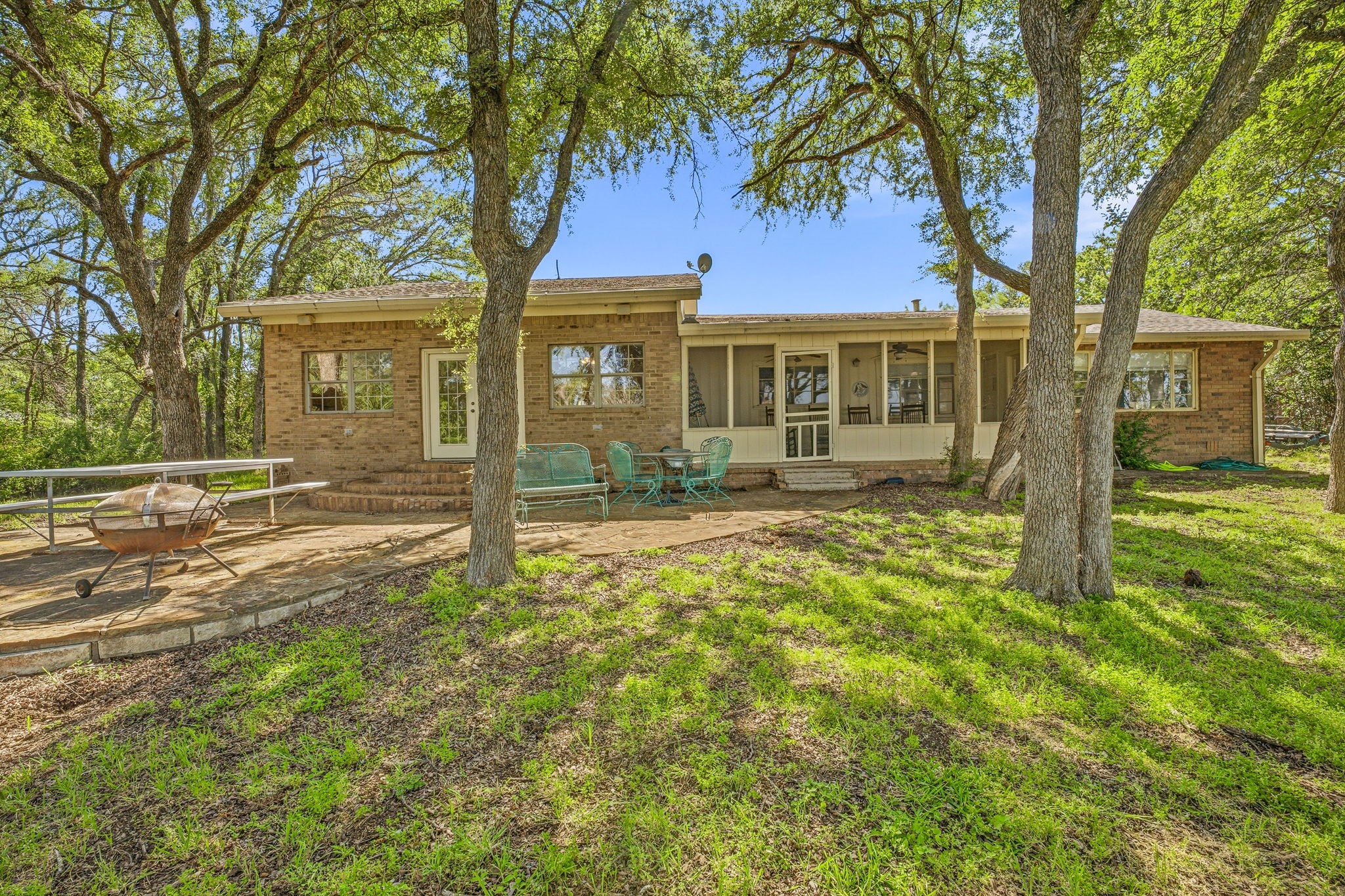 1050 Fm 3003 Graham TX 76450