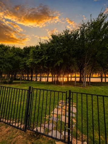 1812 Lake Wood Trail Little Elm TX 75068