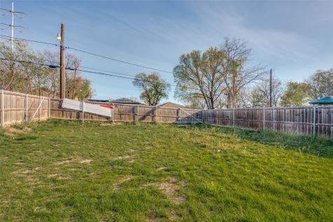 5532 Blackmore Avenue Fort Worth TX 76107