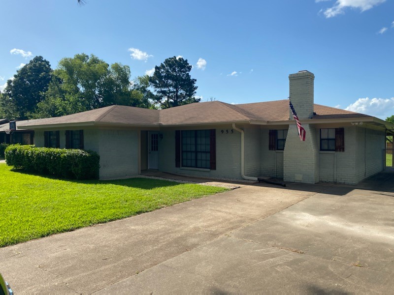 955 New Jefferson Road Paris TX 75460