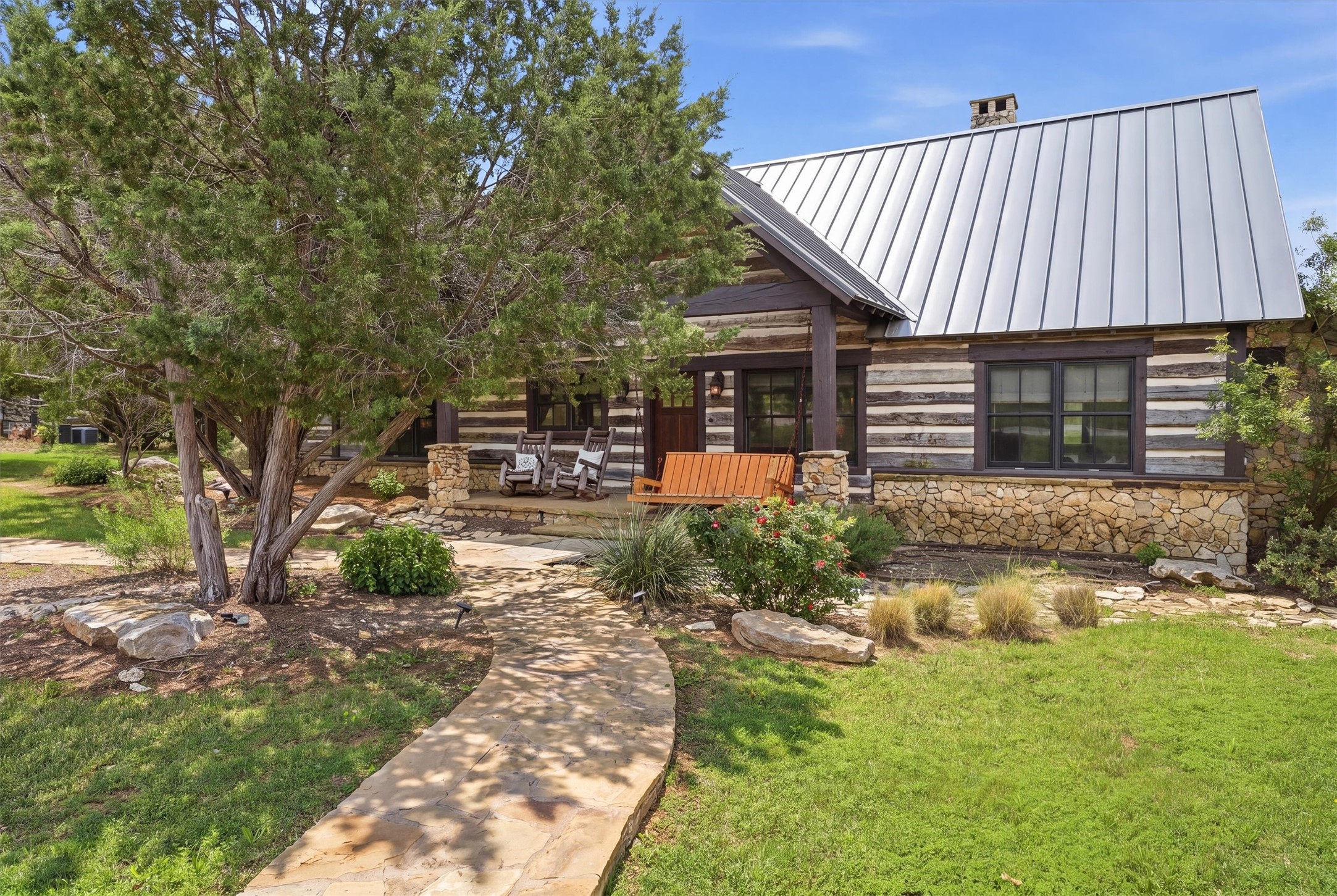 1170 Waterfall Way Graford TX 76449