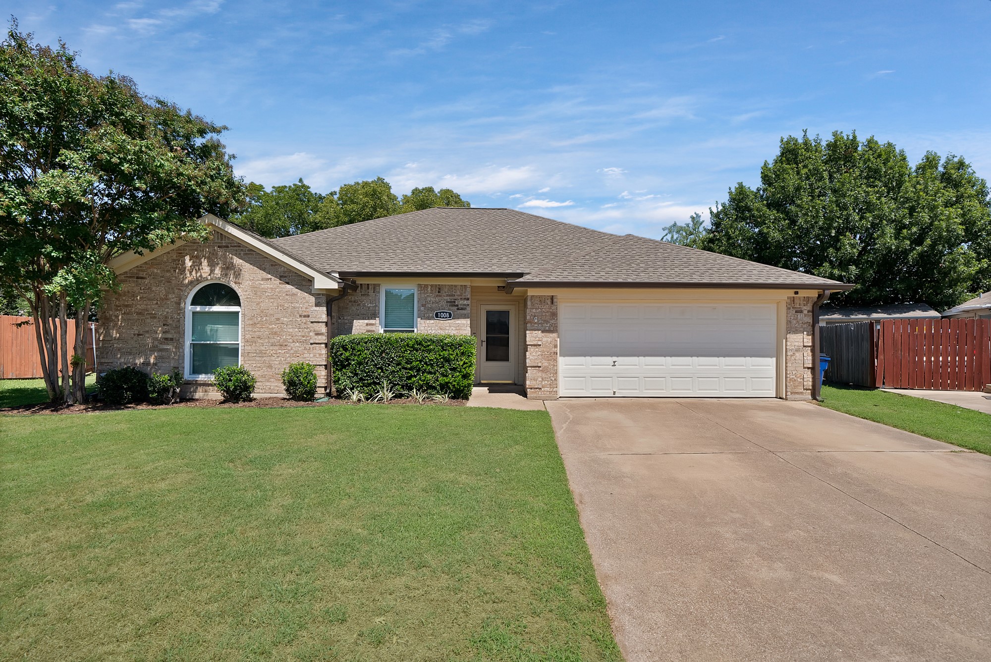 1008 Barbara Jean Court Burleson TX 76028