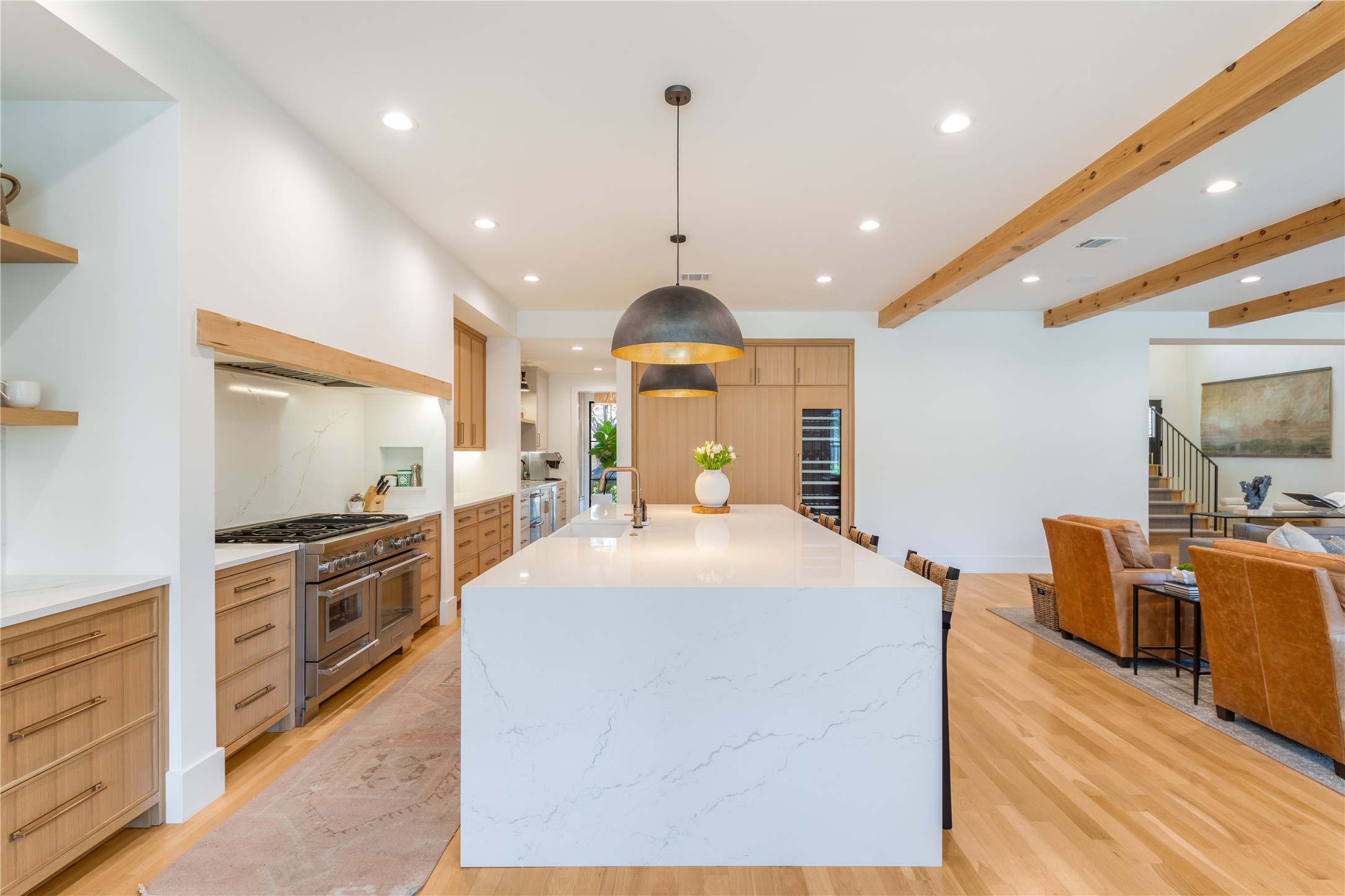 10915 Snow White Drive Dallas TX 75229