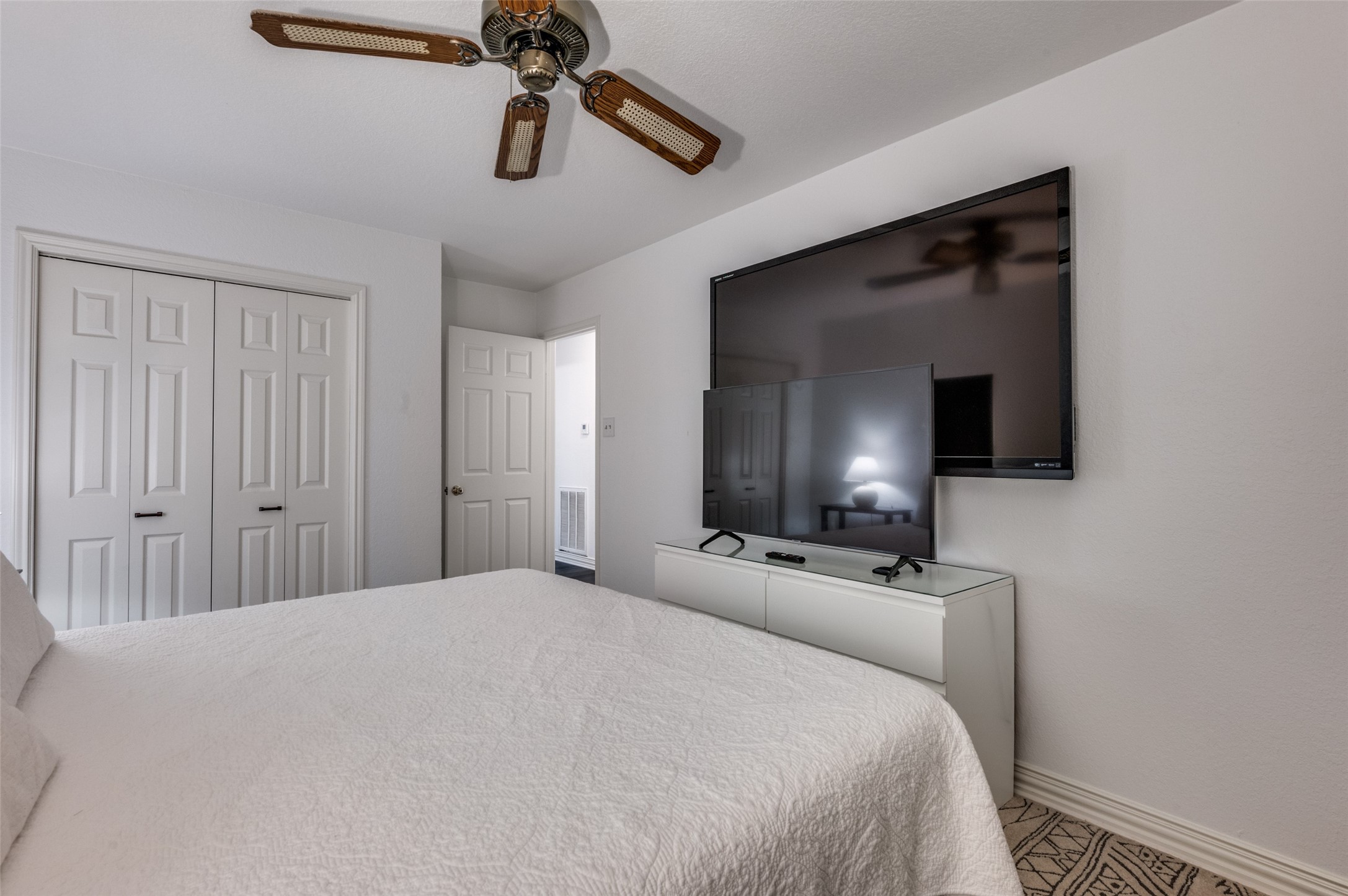 4125 Judith Way Haltom City TX 76137