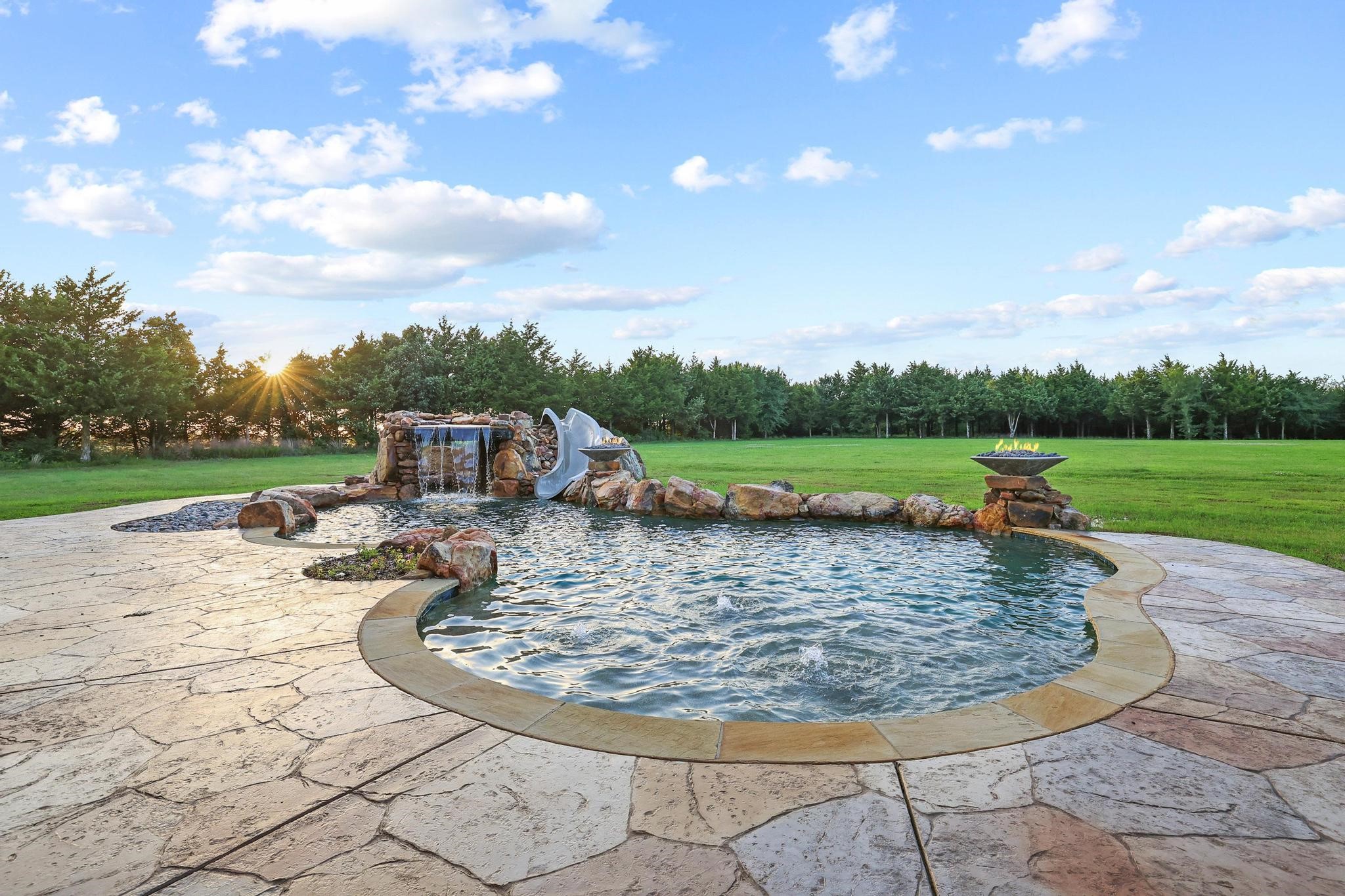 231 Geis Drive Pottsboro TX 75076