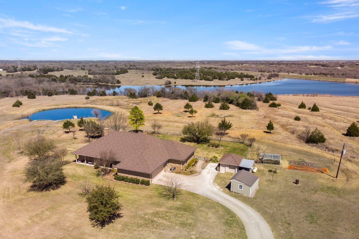 900 NW County Road 2120 Corsicana TX 75110